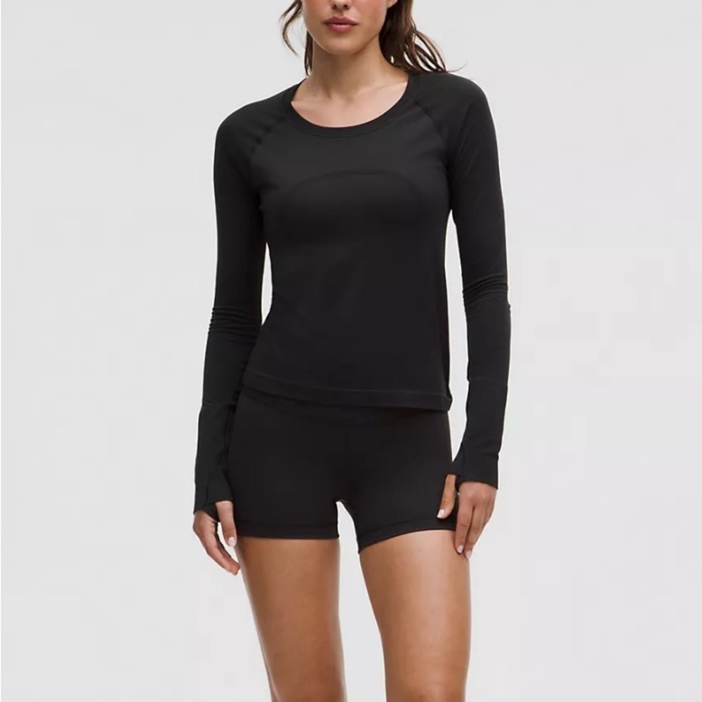 Lululemon Athletica Swiftly Black Long Sleeve tee size 0